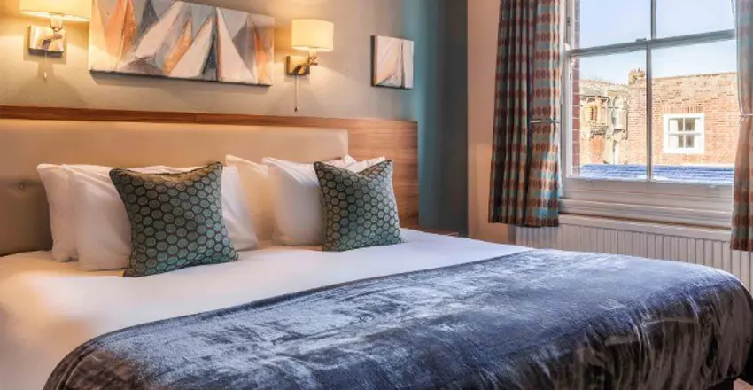The White Lion Hotel - Aldeburgh - 27 inland bedroom